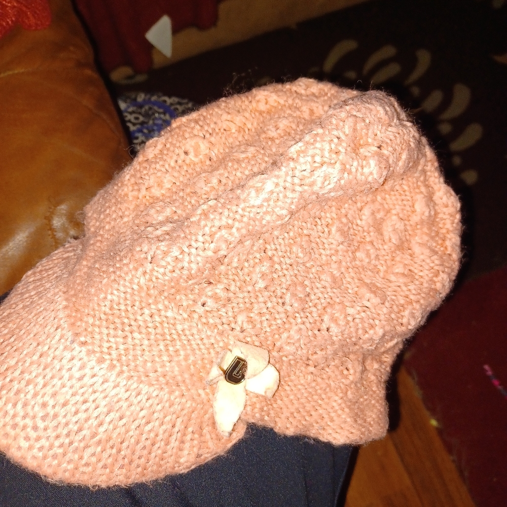 Burton knitted hat